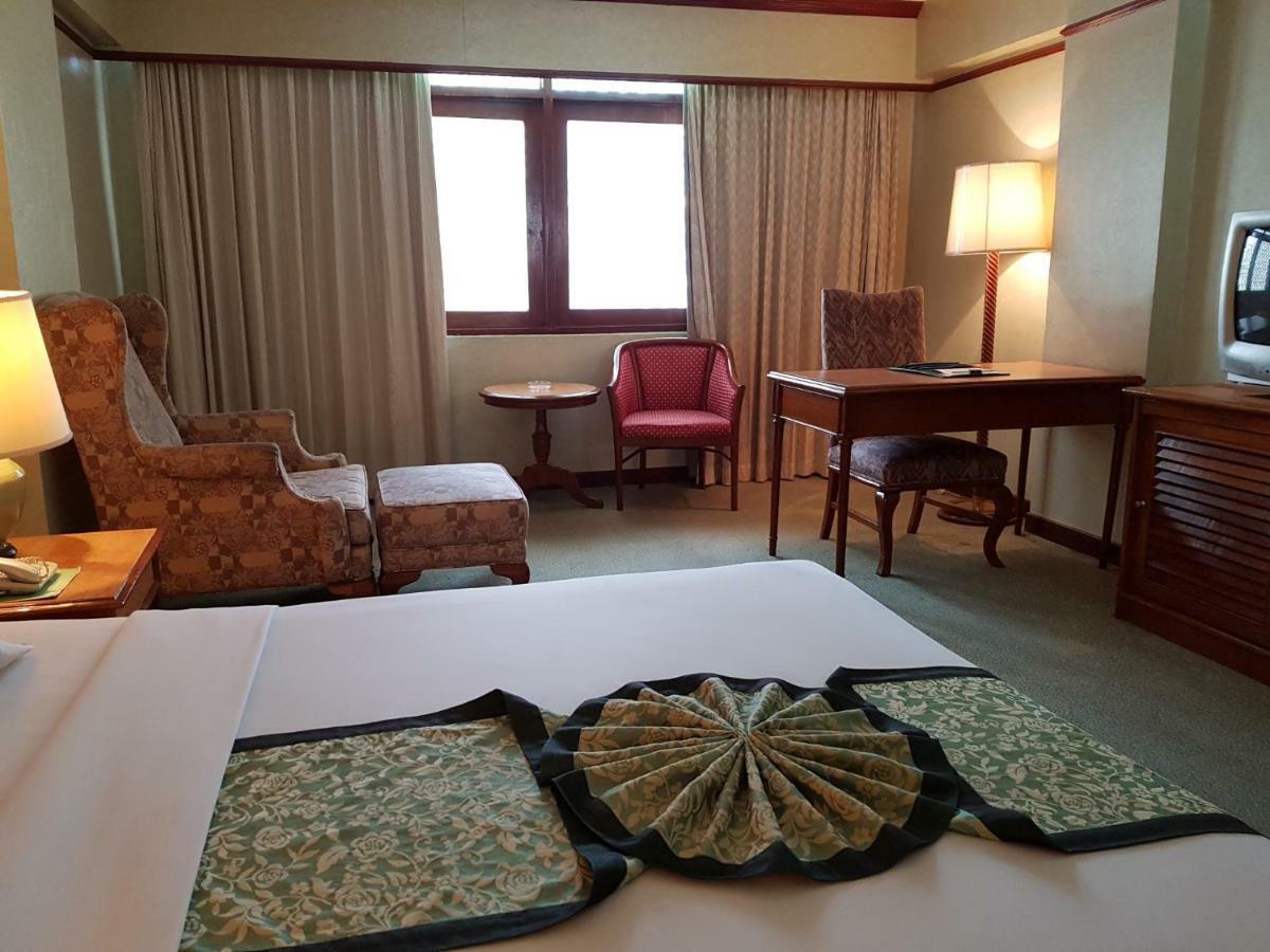 The Park Hotel Sukhumvit 7 Μπανγκόκ Εξωτερικό φωτογραφία