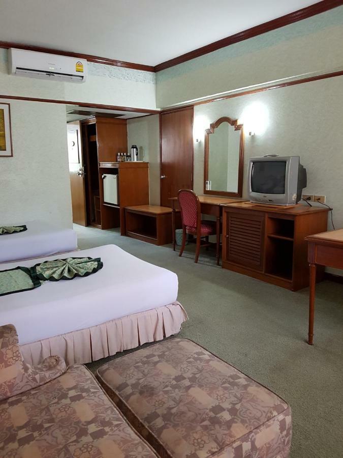 The Park Hotel Sukhumvit 7 Μπανγκόκ Εξωτερικό φωτογραφία