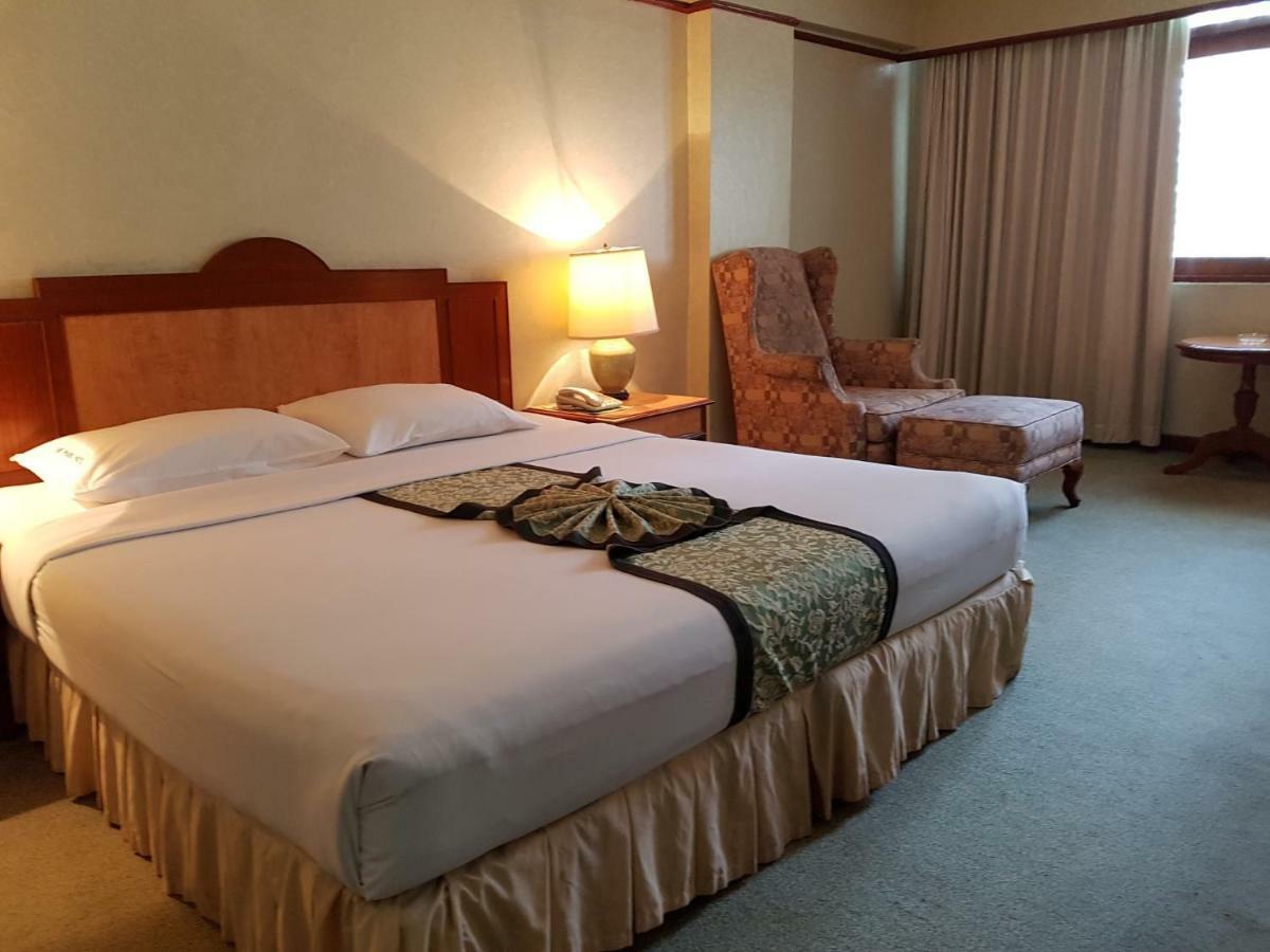 The Park Hotel Sukhumvit 7 Μπανγκόκ Εξωτερικό φωτογραφία