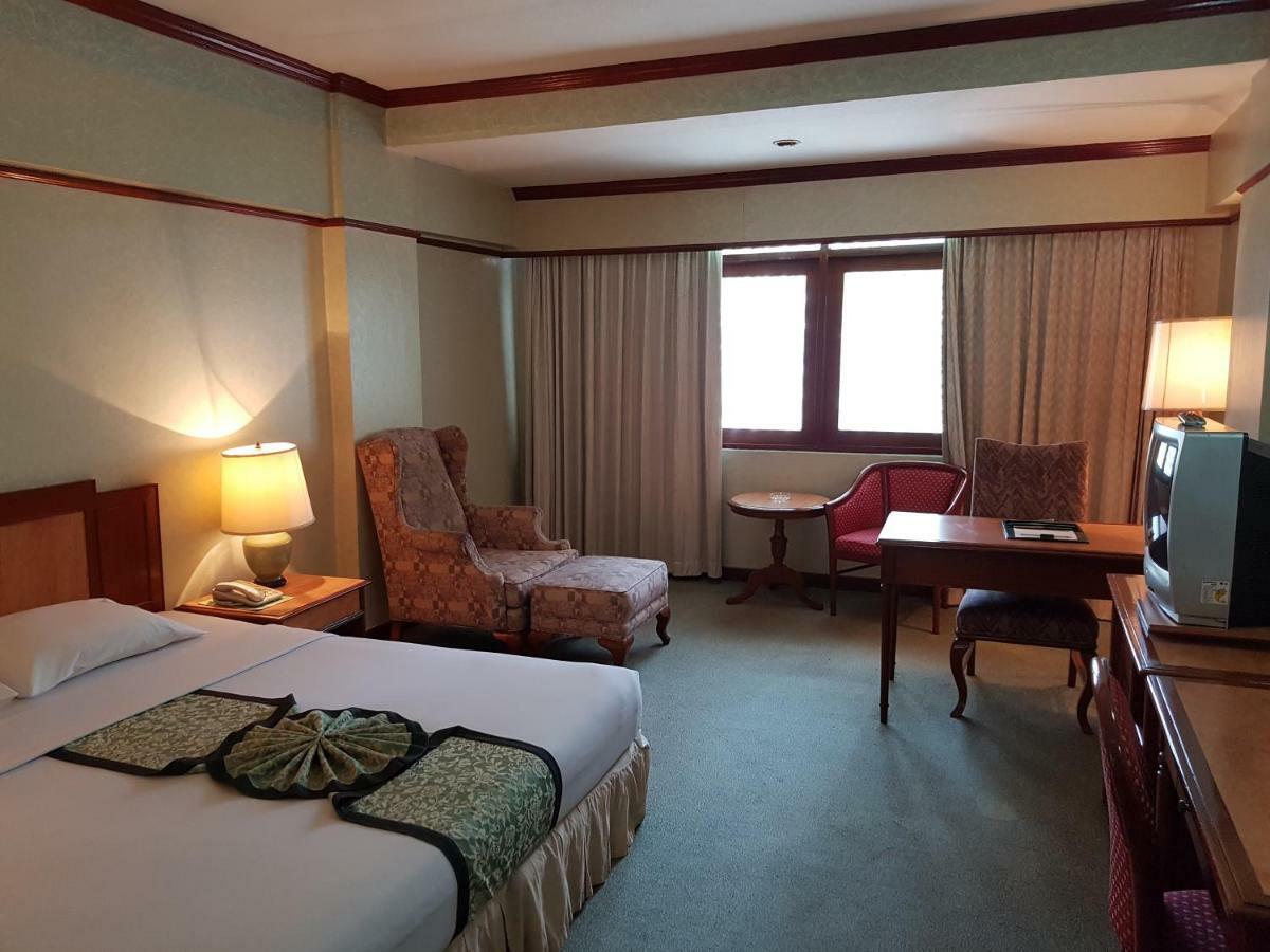The Park Hotel Sukhumvit 7 Μπανγκόκ Εξωτερικό φωτογραφία