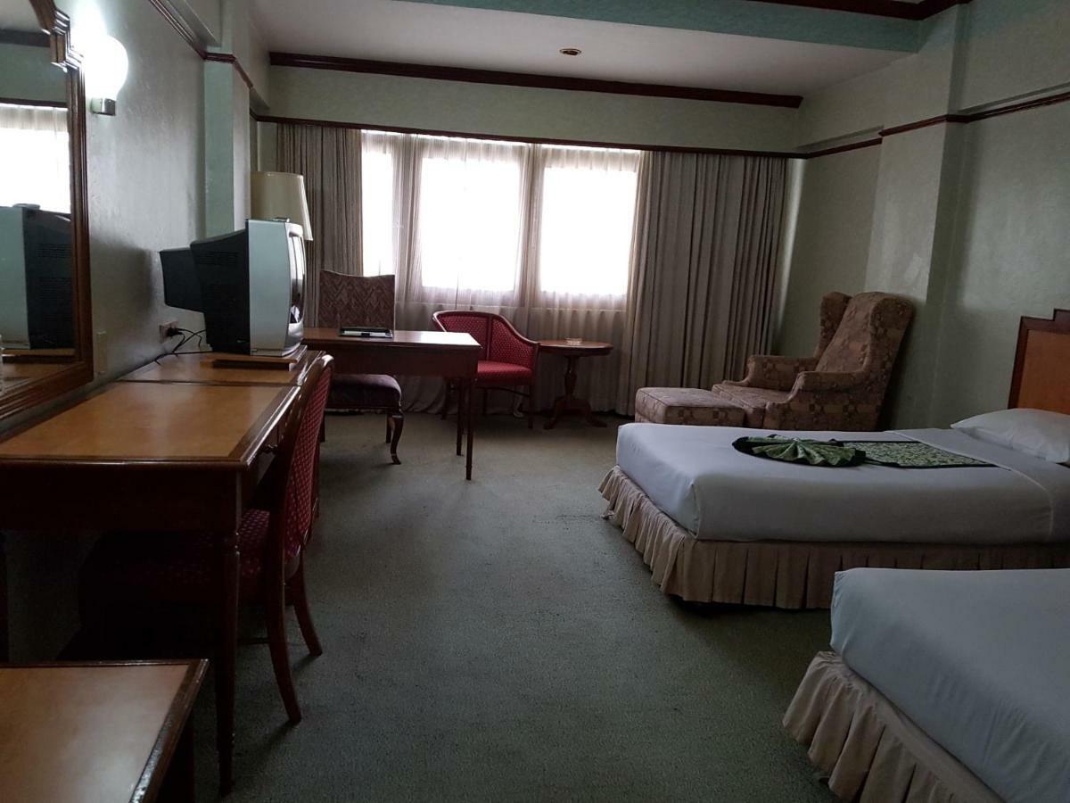 The Park Hotel Sukhumvit 7 Μπανγκόκ Εξωτερικό φωτογραφία