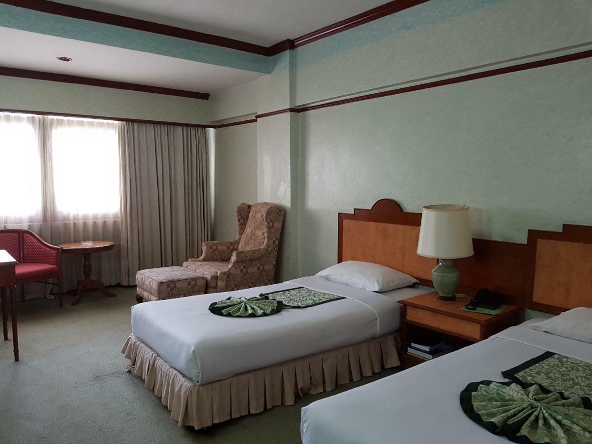 The Park Hotel Sukhumvit 7 Μπανγκόκ Εξωτερικό φωτογραφία